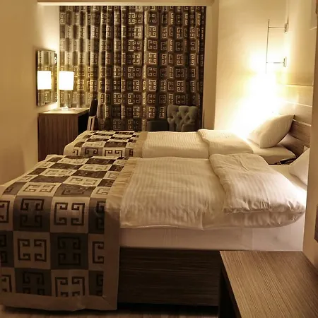 Enar Hotel
